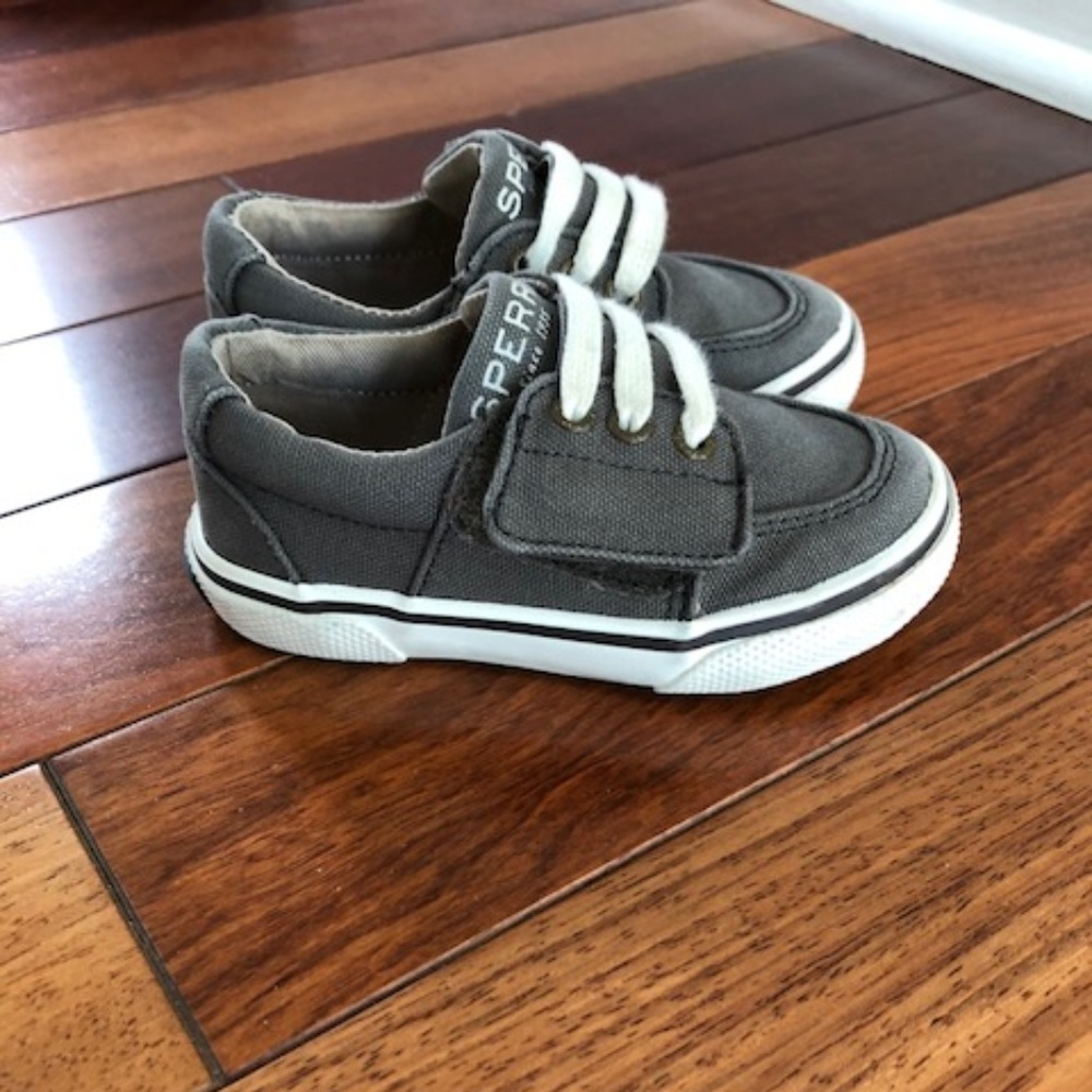 Sperry Boys Toddler/Baby LIKE NEW 5 1/2 - Truffle